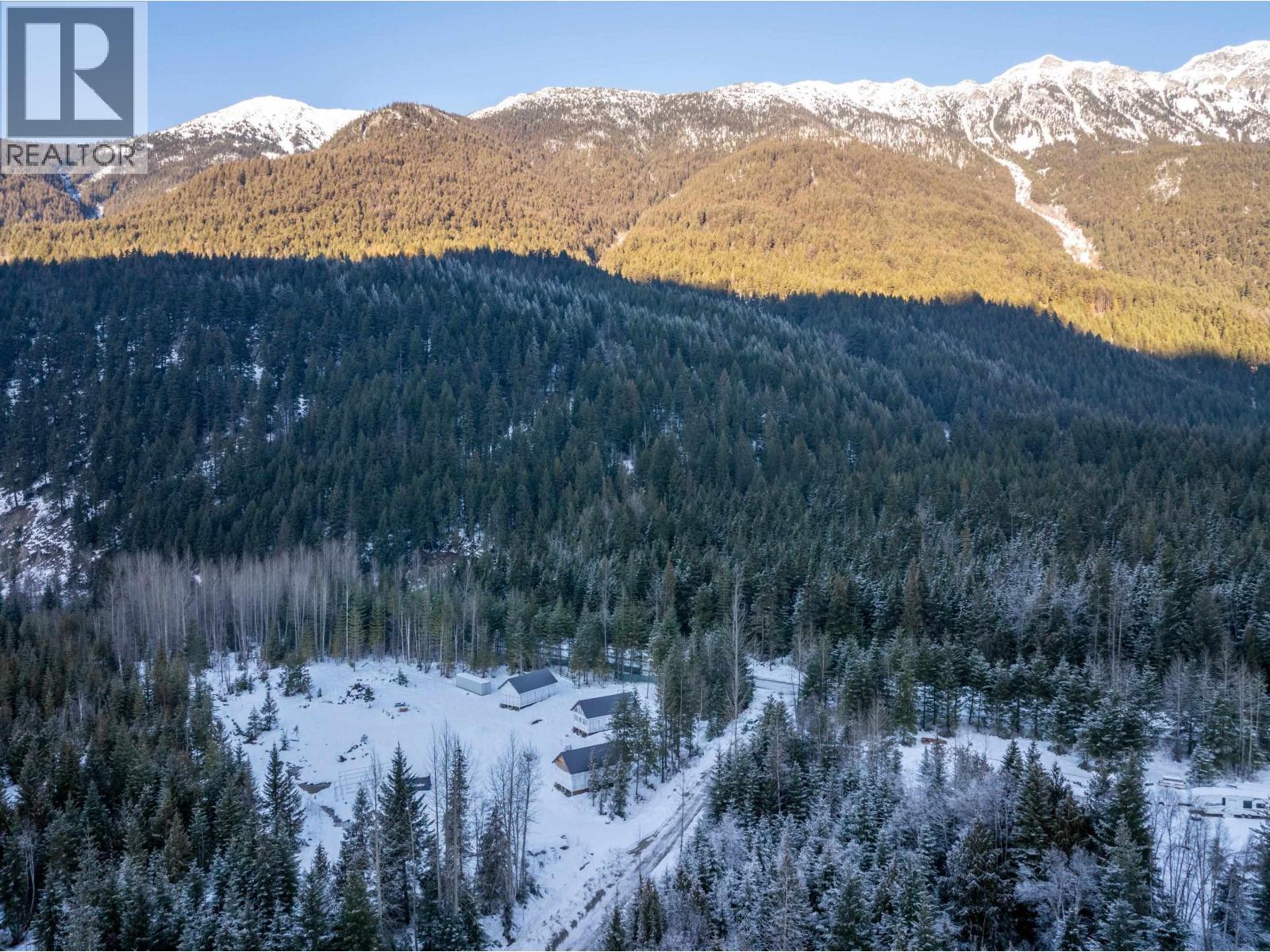 2730 Blackwater Road, D'arcy, British Columbia  V0N 1L0 - Photo 29 - R3085073