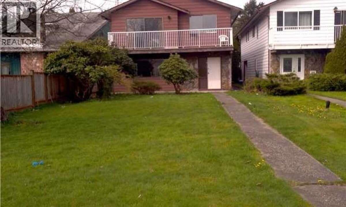 1810 TAYLOR STREET, Port Coquitlam, British Columbia
