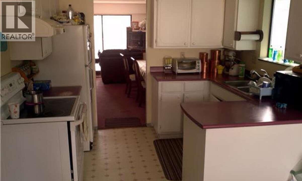 1810 Taylor Street, Port Coquitlam, British Columbia  V3C 4S8 - Photo 7 - R3085078