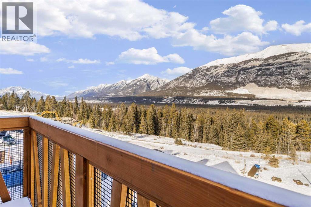 201j, 209 Stewart Creek Rise, Canmore, Alberta  T1W 0N9 - Photo 8 - A2260034