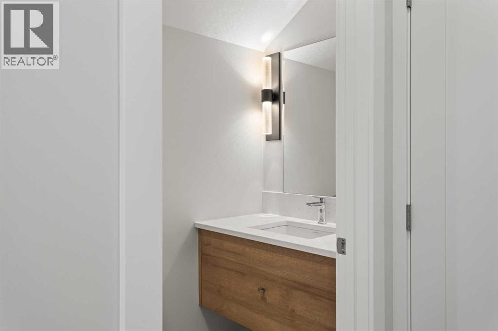 201j, 209 Stewart Creek Rise, Canmore, Alberta  T1W 0N9 - Photo 14 - A2260034