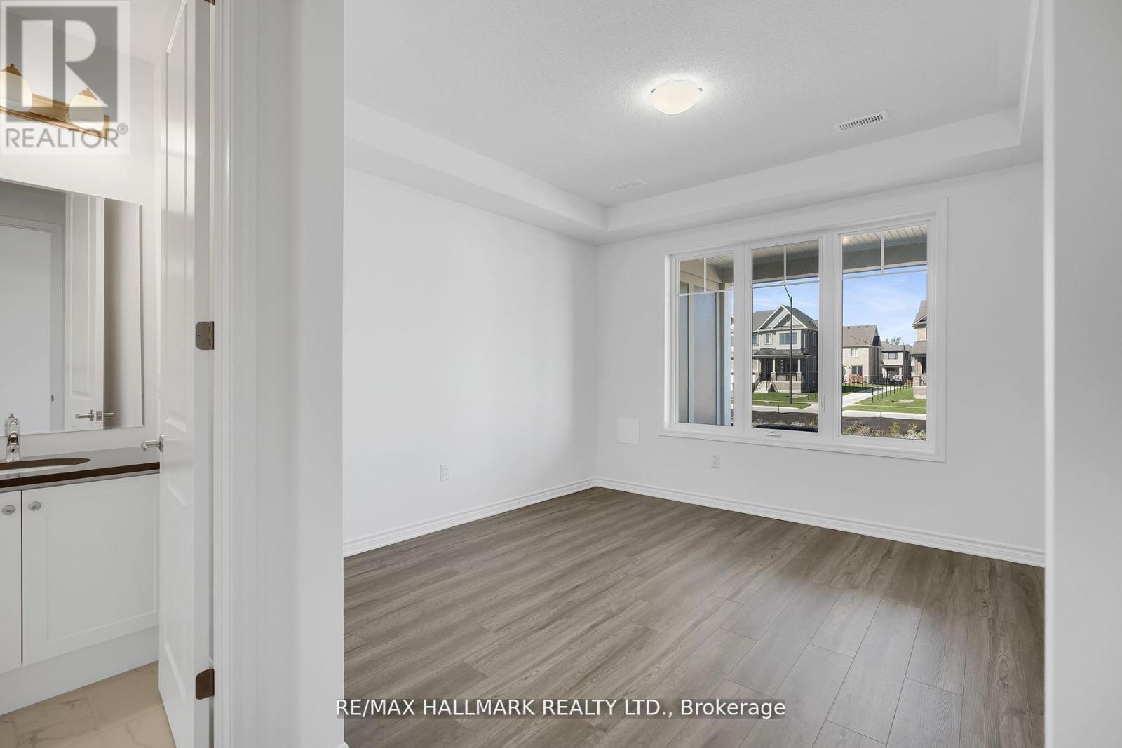 700 Sargeant Place, Innisfil, Ontario  L9S 0R9 - Photo 19 - N12744374