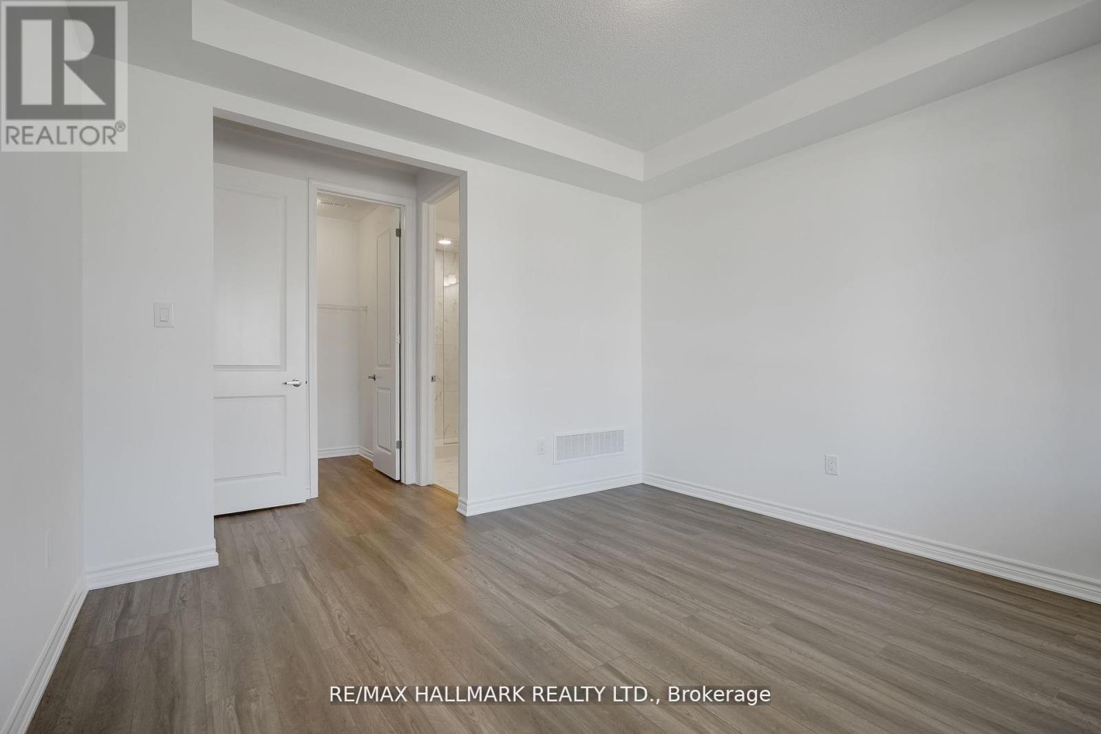 700 Sargeant Place, Innisfil, Ontario  L9S 0R9 - Photo 21 - N12744374