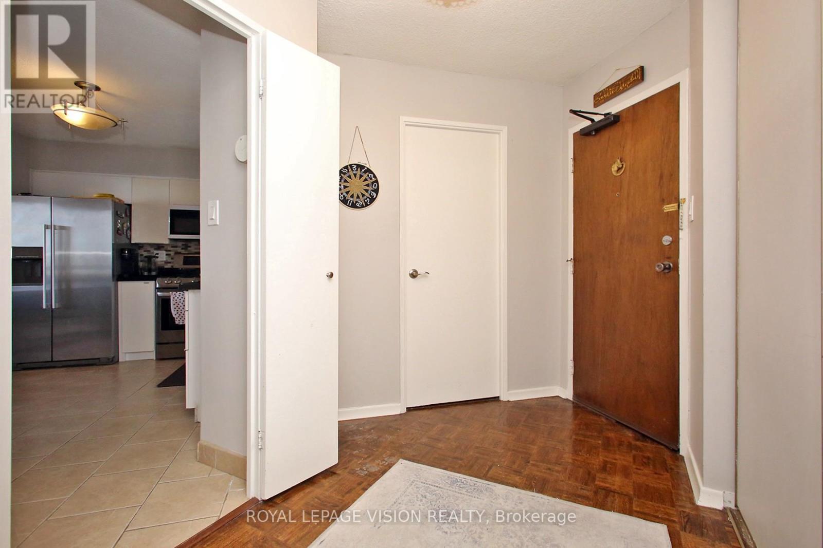 1501 - 75 Graydon Hall Drive, Toronto, Ontario  M3A 3M5 - Photo 8 - C12723262