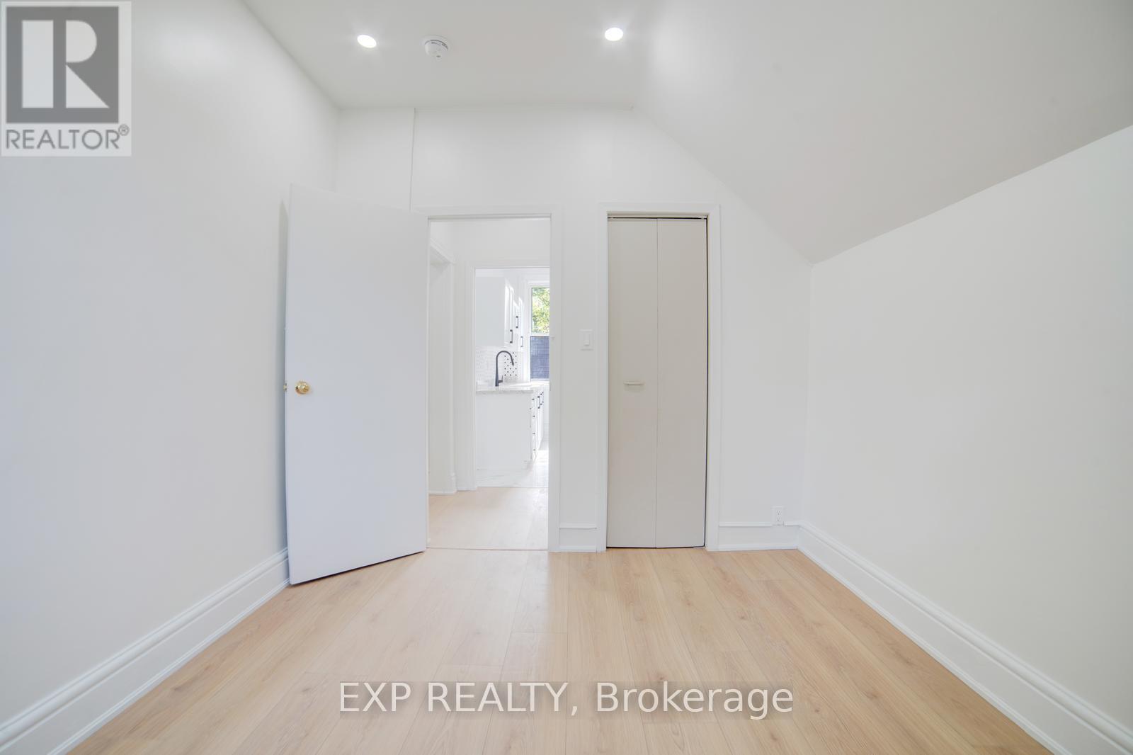 28 Springbank Drive, London South, Ontario  N6J 1E3 - Photo 23 - X12591962