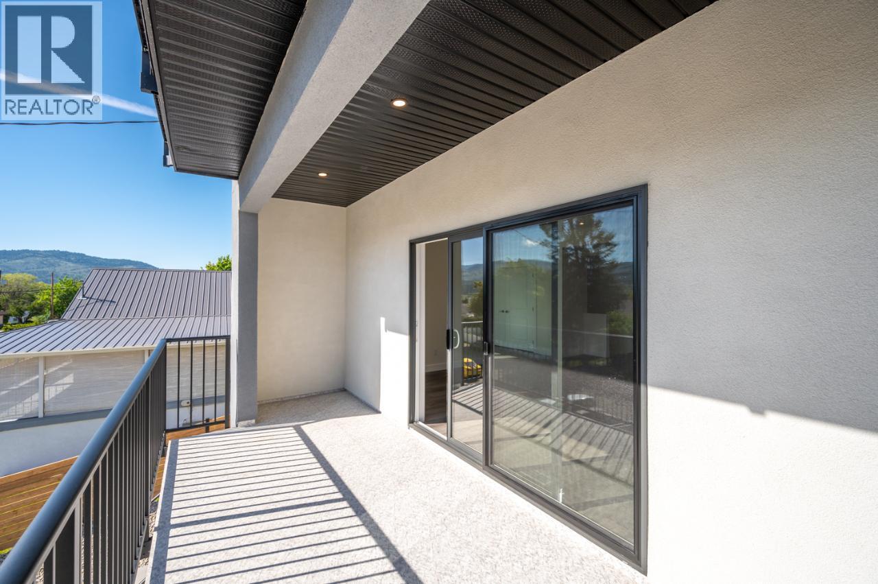 6380 Okanagan Street Oliver Photo 16