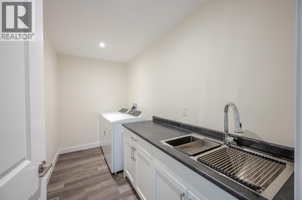 6380 Okanagan Street Oliver Photo 33