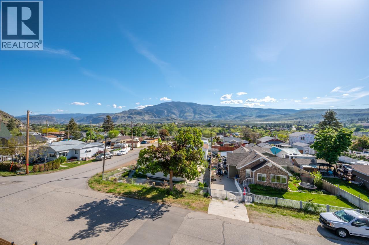 6380 Okanagan Street Oliver Photo 25