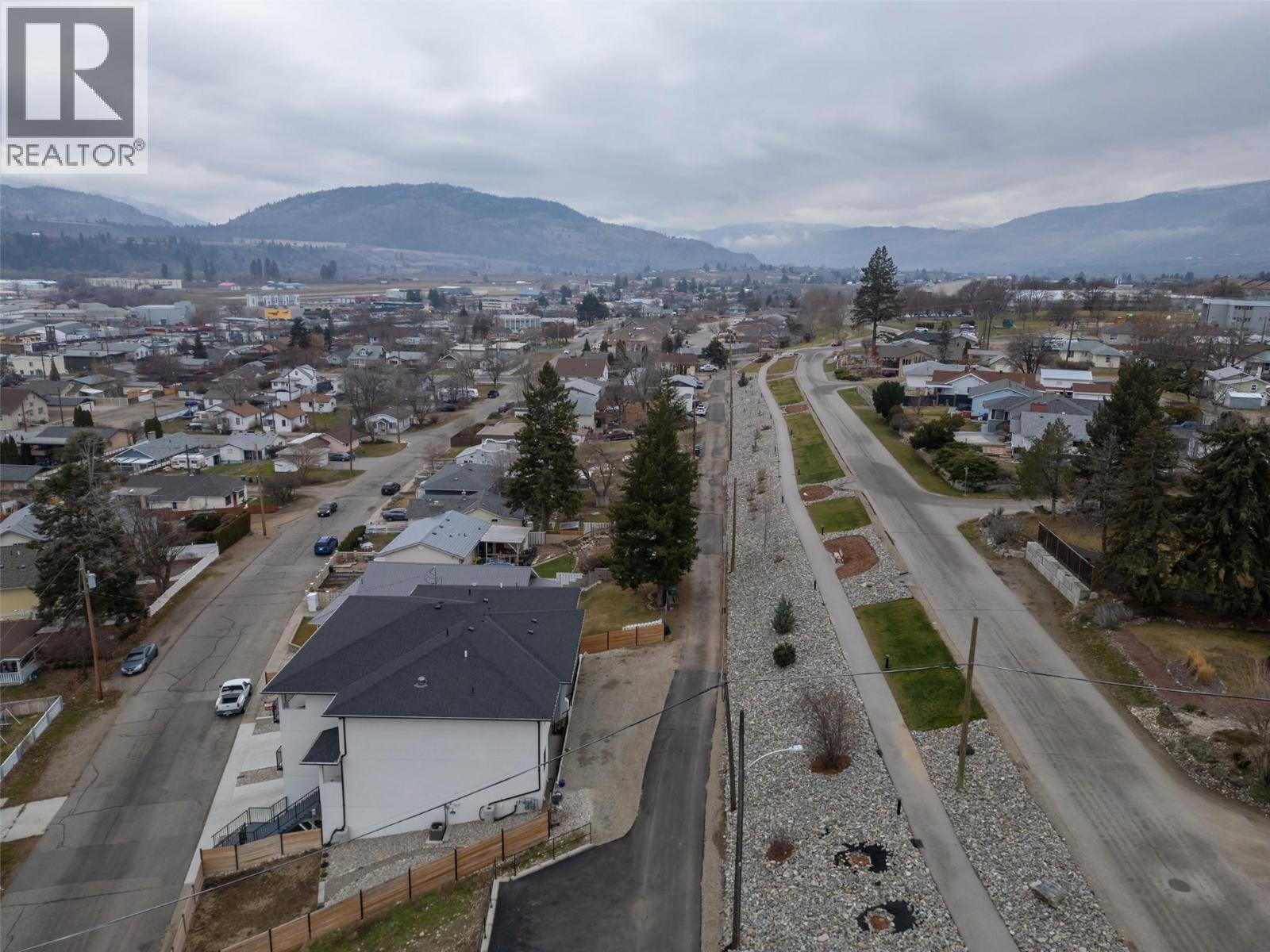 6380 Okanagan Street Oliver Photo 52