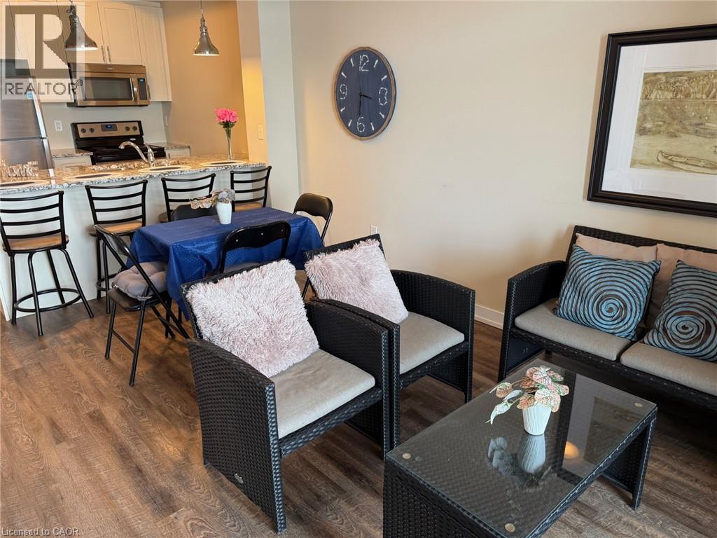 35 Southshore Crescent Unit# 303, Stoney Creek, Ontario  L8E 0J2 - Photo 6 - 40800747