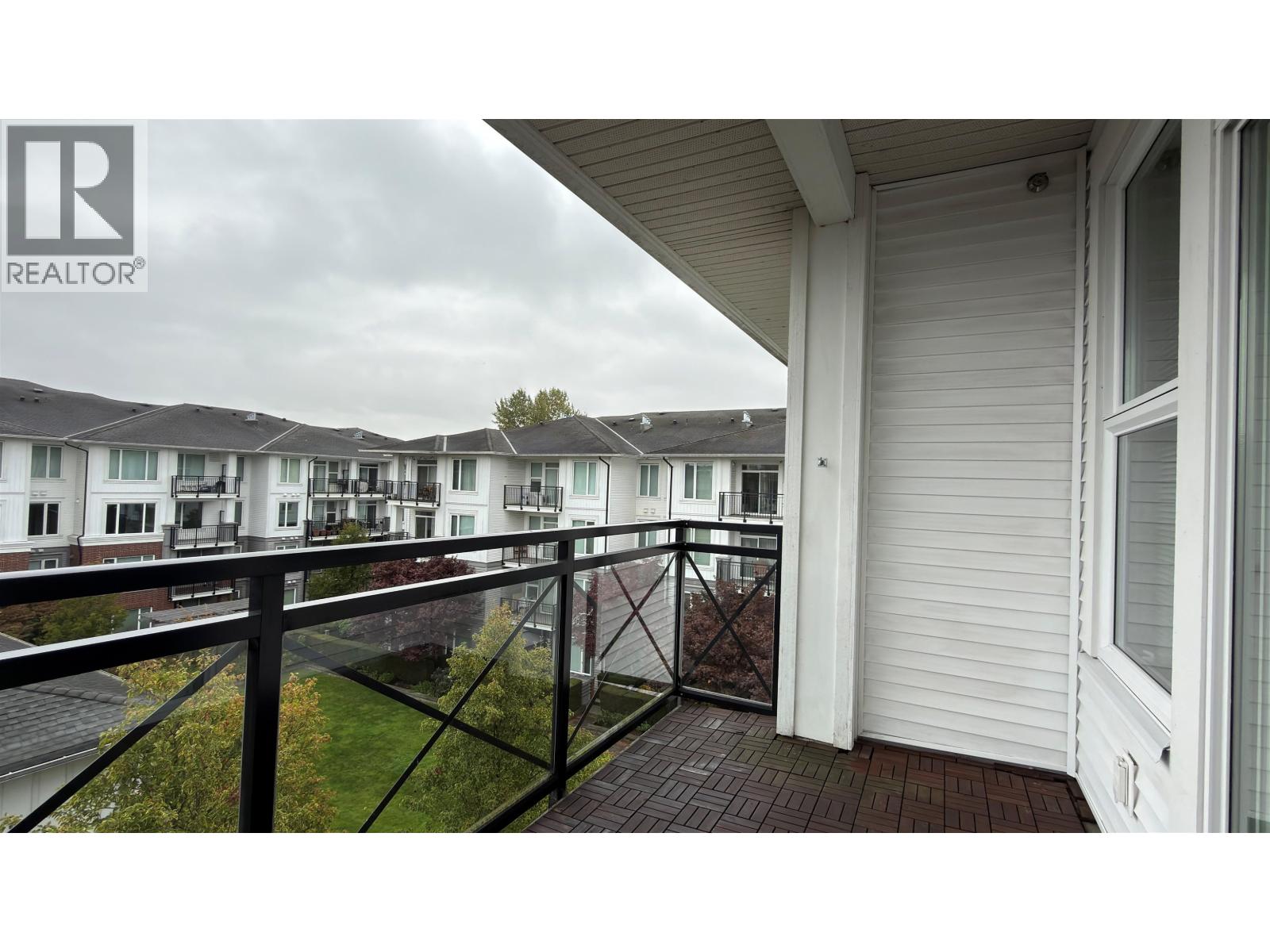 Listing Picture 15 of 24 : 420 9399 ODLIN ROAD, Richmond / 烈治文 - 魯藝地產 Yvonne Lu Group - MLS Medallion Club Member