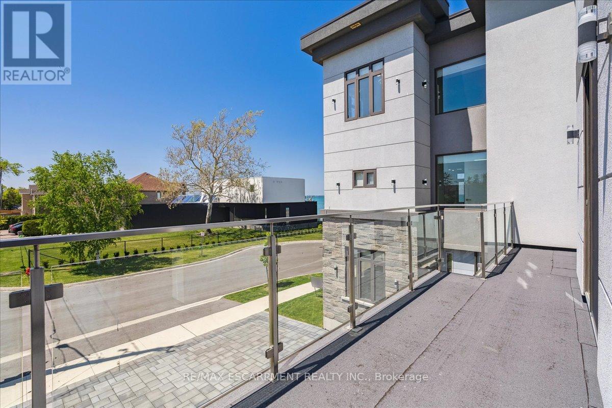 4 Sunrow Gate, Hamilton, Ontario  L8E 5C1 - Photo 21 - X12744386