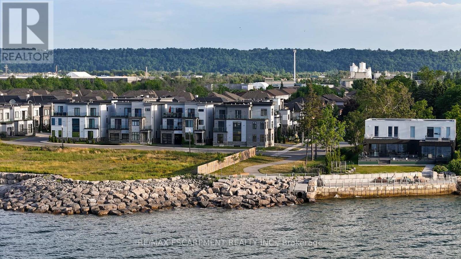 4 Sunrow Gate, Hamilton, Ontario  L8E 5C1 - Photo 47 - X12744386