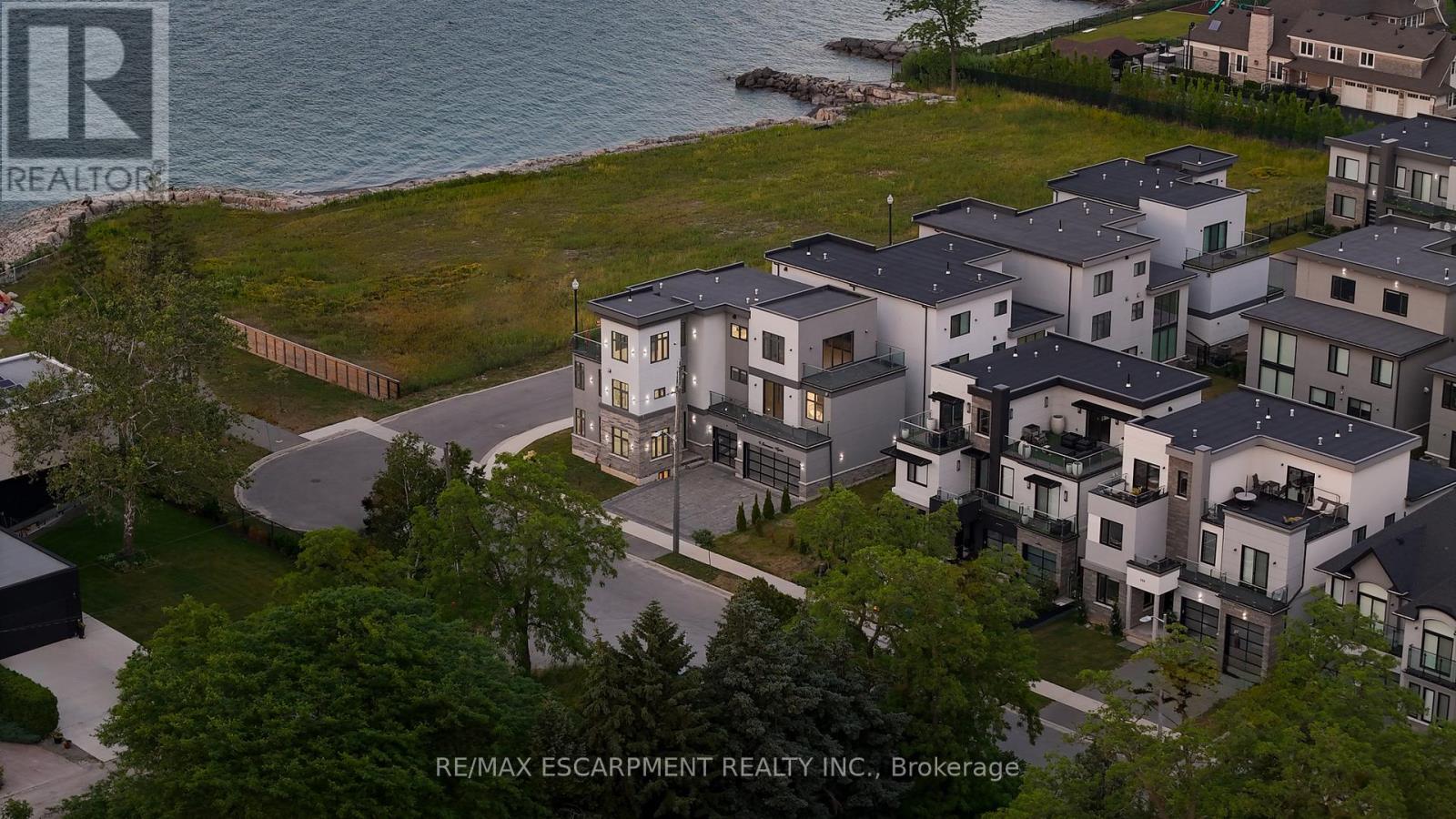 4 Sunrow Gate, Hamilton, Ontario  L8E 5C1 - Photo 49 - X12744386