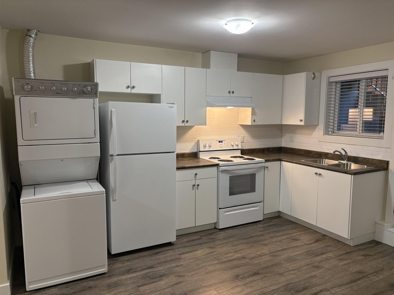 Basement-7732 211 STREET, Langley, British Columbia