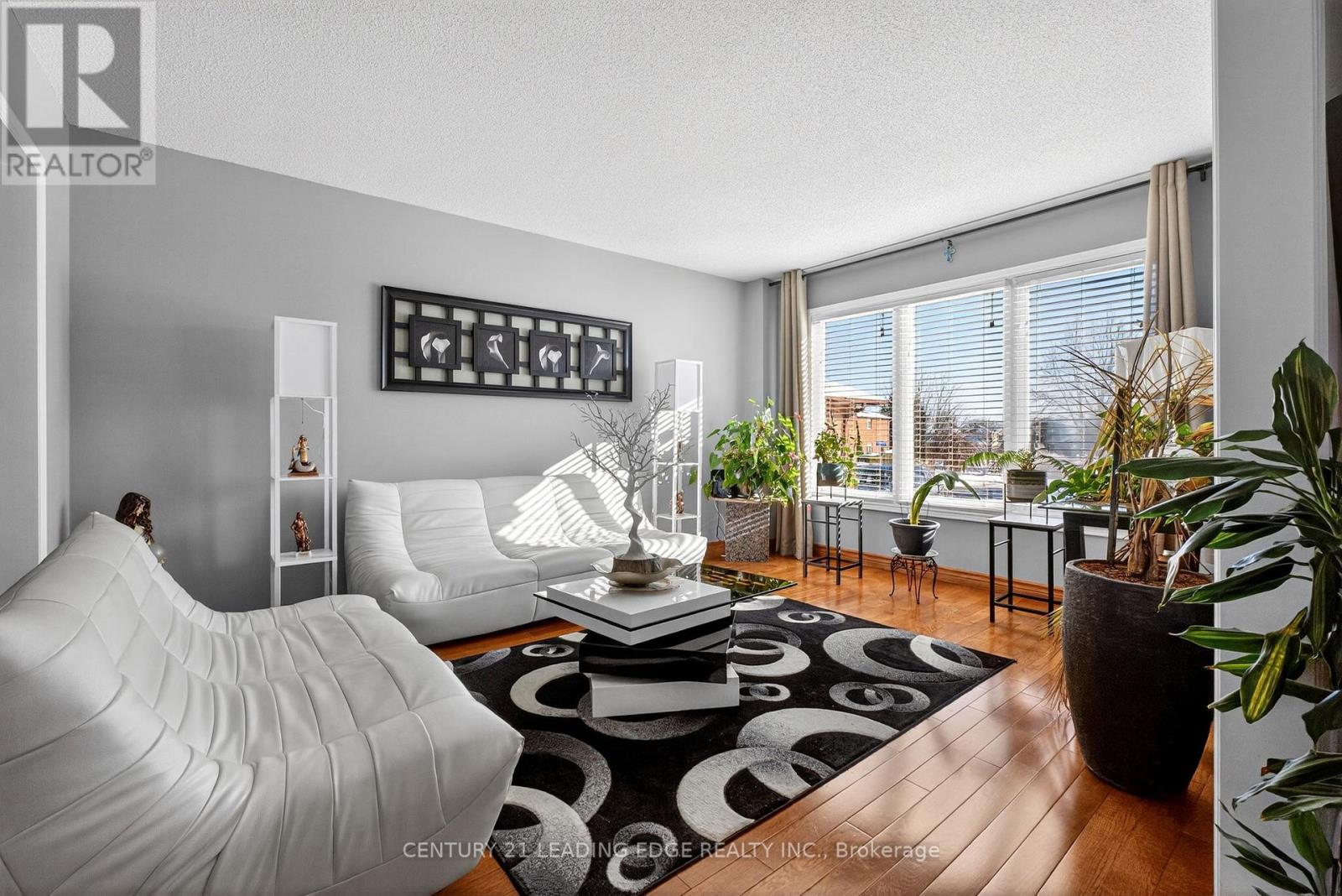 255 Homestead Drive, Oshawa, Ontario  L1J 6V2 - Photo 9 - E12744266