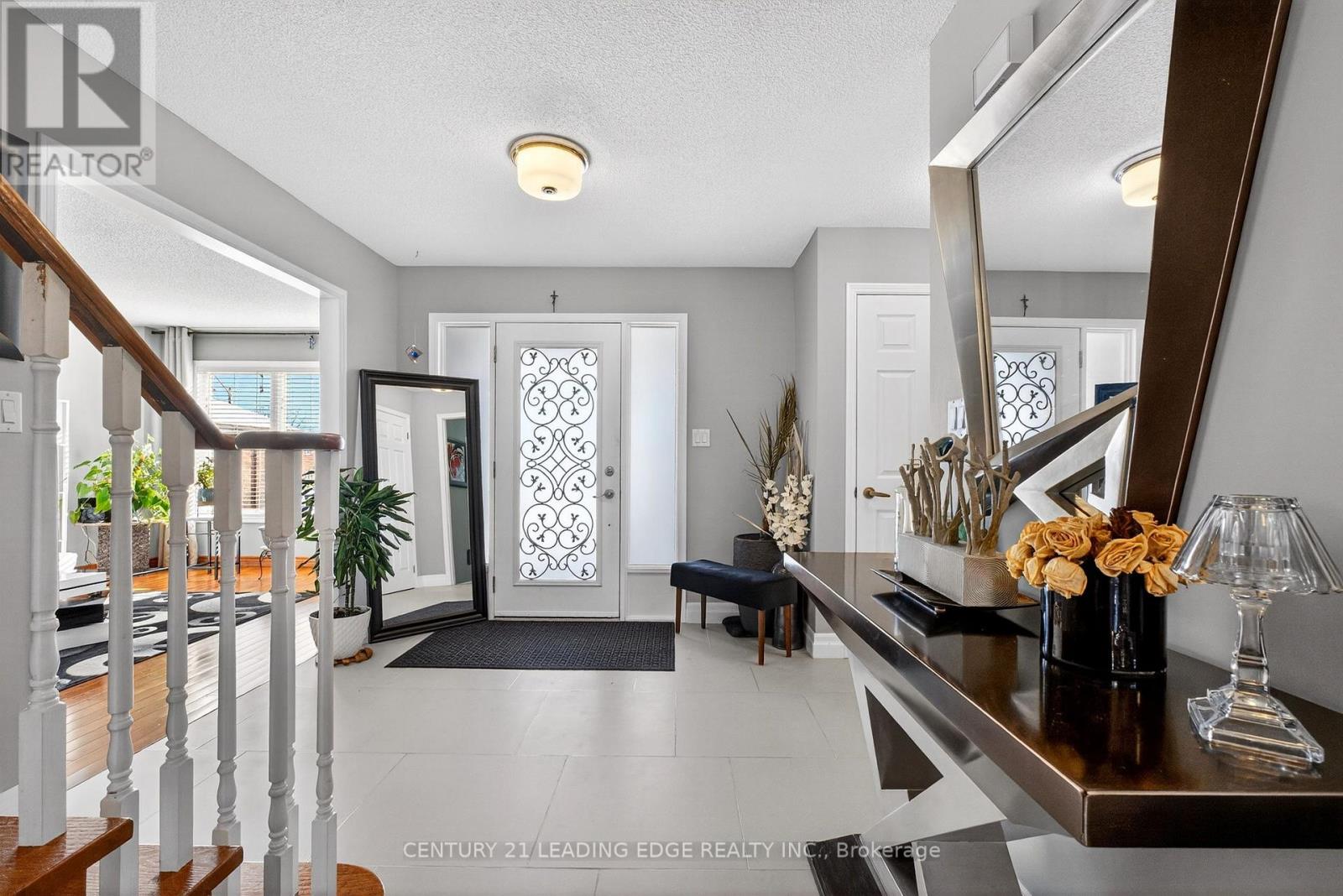 255 Homestead Drive, Oshawa, Ontario  L1J 6V2 - Photo 7 - E12744266