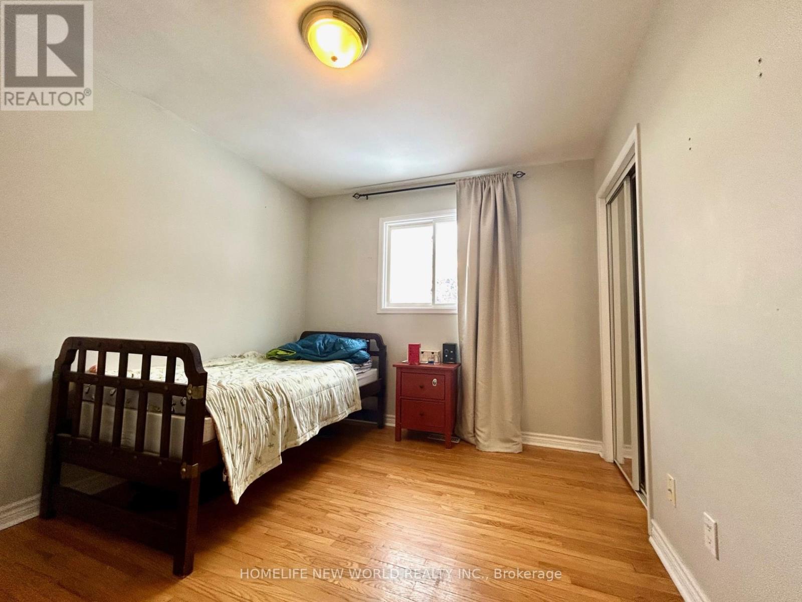 Upper - 27 Hayward Crescent, Toronto, Ontario  M1S 2T7 - Photo 12 - E12744406