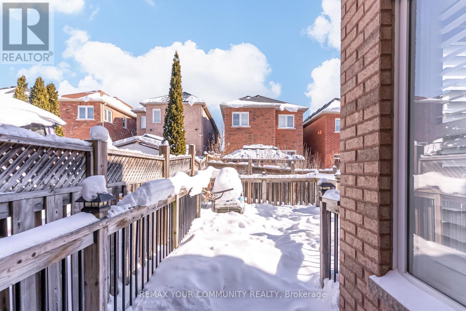 140 Laramie Crescent, Vaughan, Ontario  L6A 0R1 - Photo 50 - N12744430