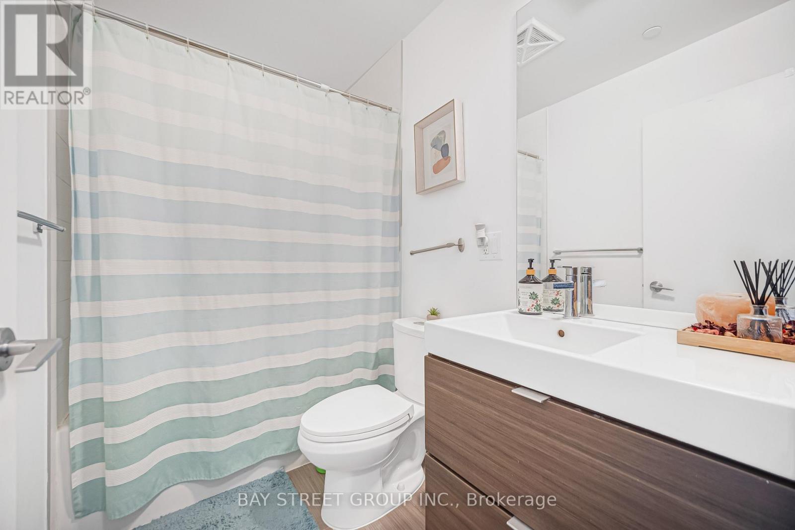 1706 - 62 Forest Manor Road, Toronto, Ontario  M2J 0B6 - Photo 23 - C12703790