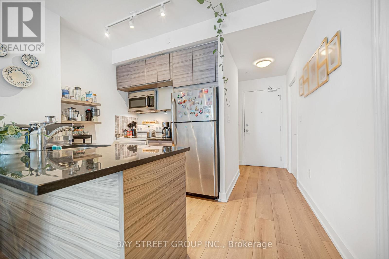 1706 - 62 Forest Manor Road, Toronto, Ontario  M2J 0B6 - Photo 5 - C12703790