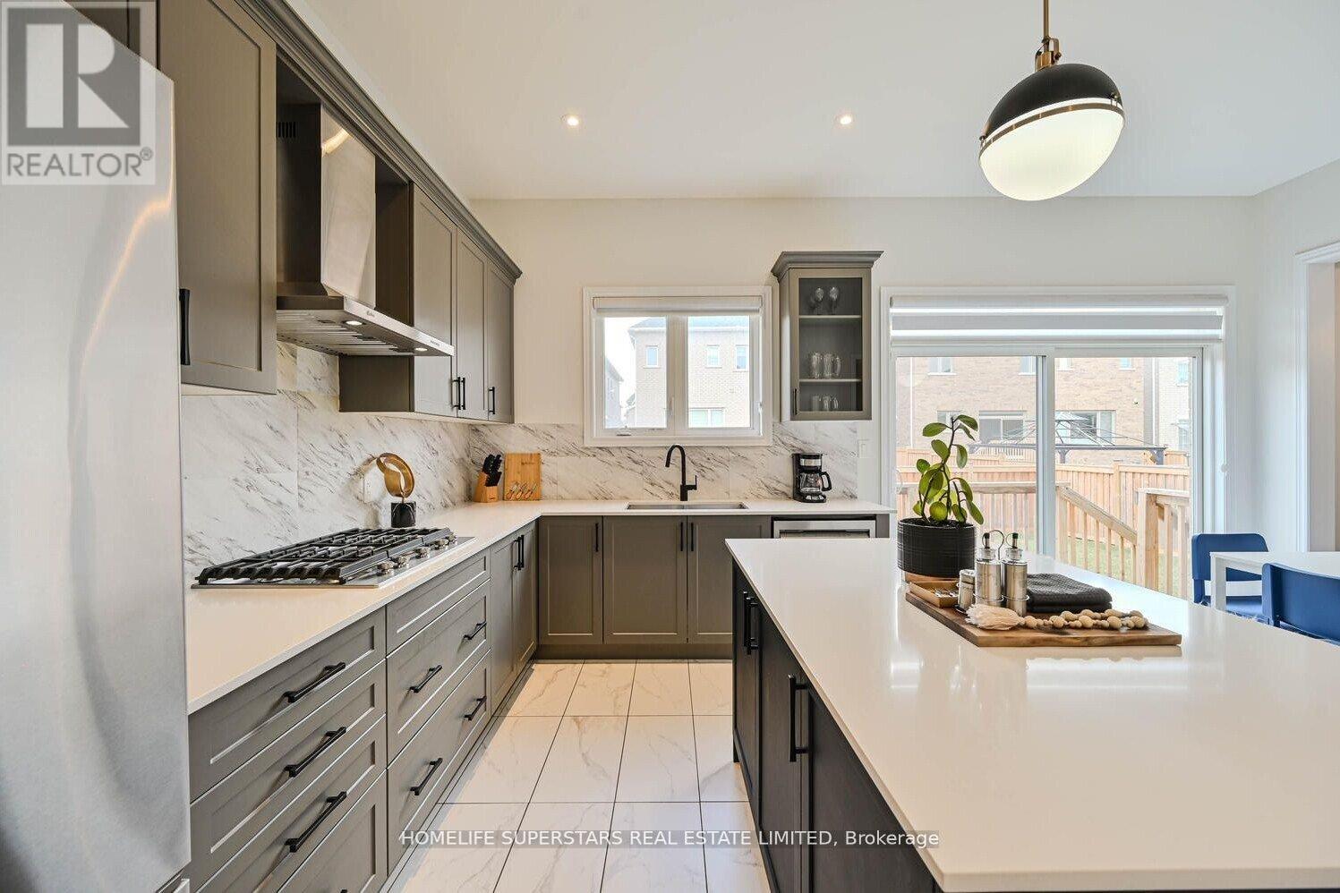 56 Arthur Griffin Crescent, Caledon, Ontario  L7C 4E9 - Photo 11 - W12744418