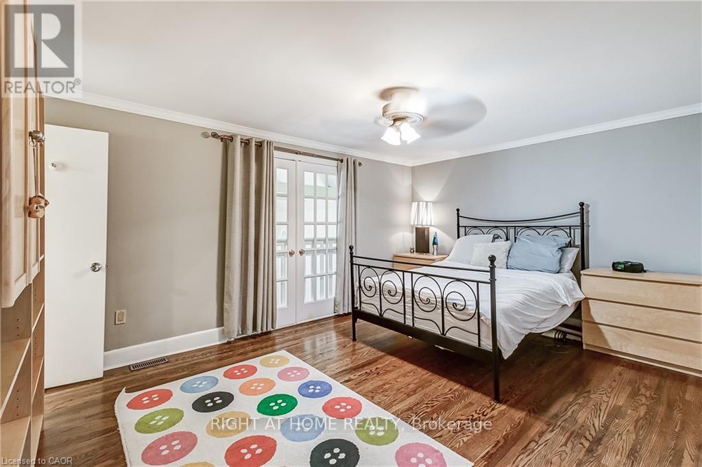 3021 Lakeshore Road, Burlington, Ontario  L7N 1A2 - Photo 29 - W12744438