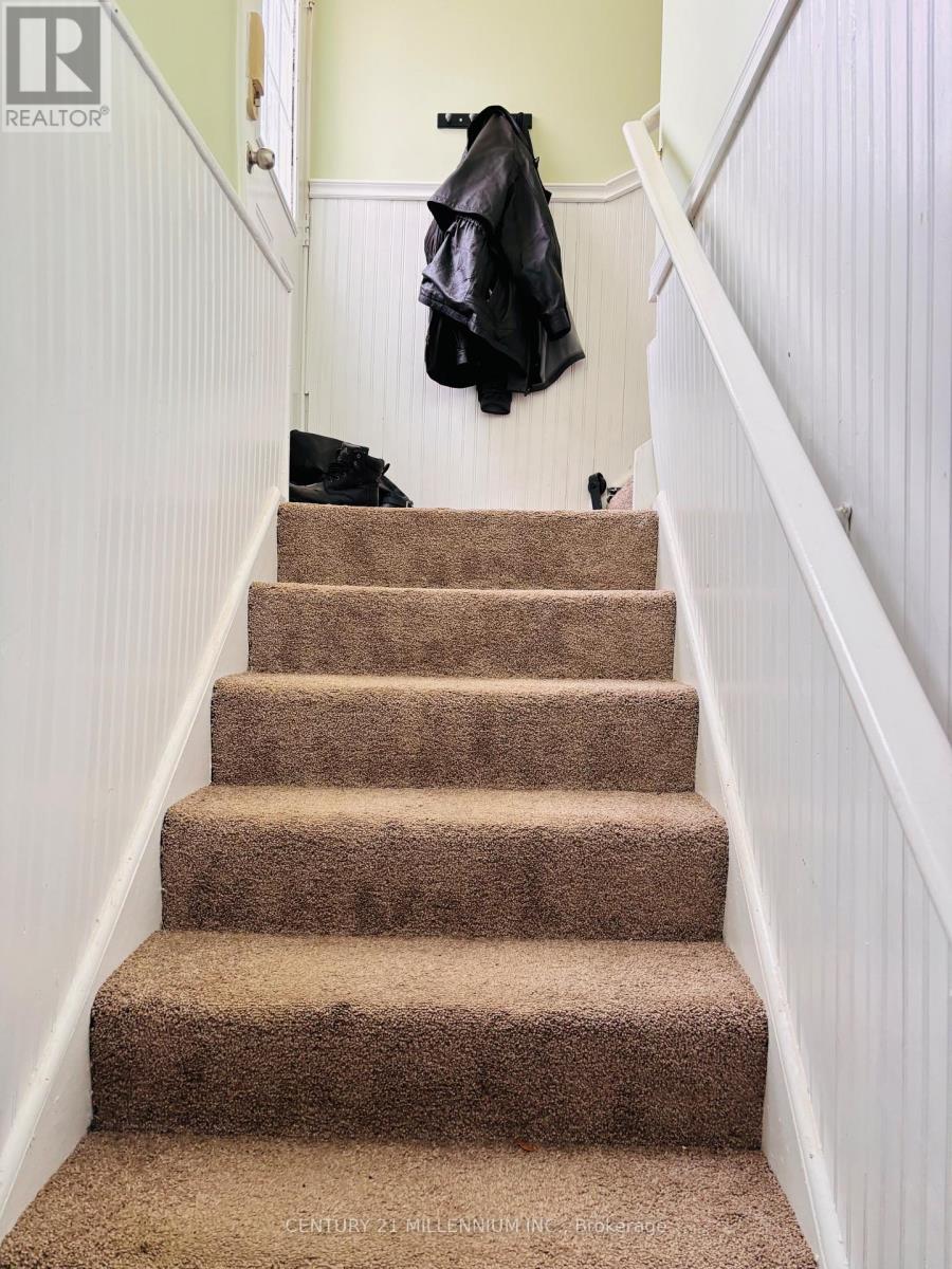 98 Leeson Street S, East Luther Grand Valley, Ontario  L0N 1G0 - Photo 10 - X12744432