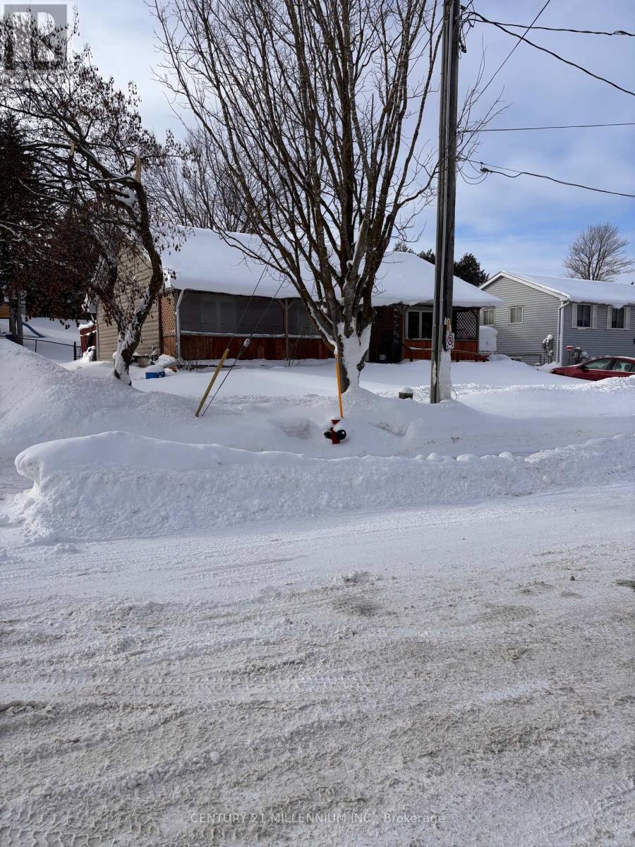 98 Leeson Street S, East Luther Grand Valley, Ontario  L0N 1G0 - Photo 6 - X12744432