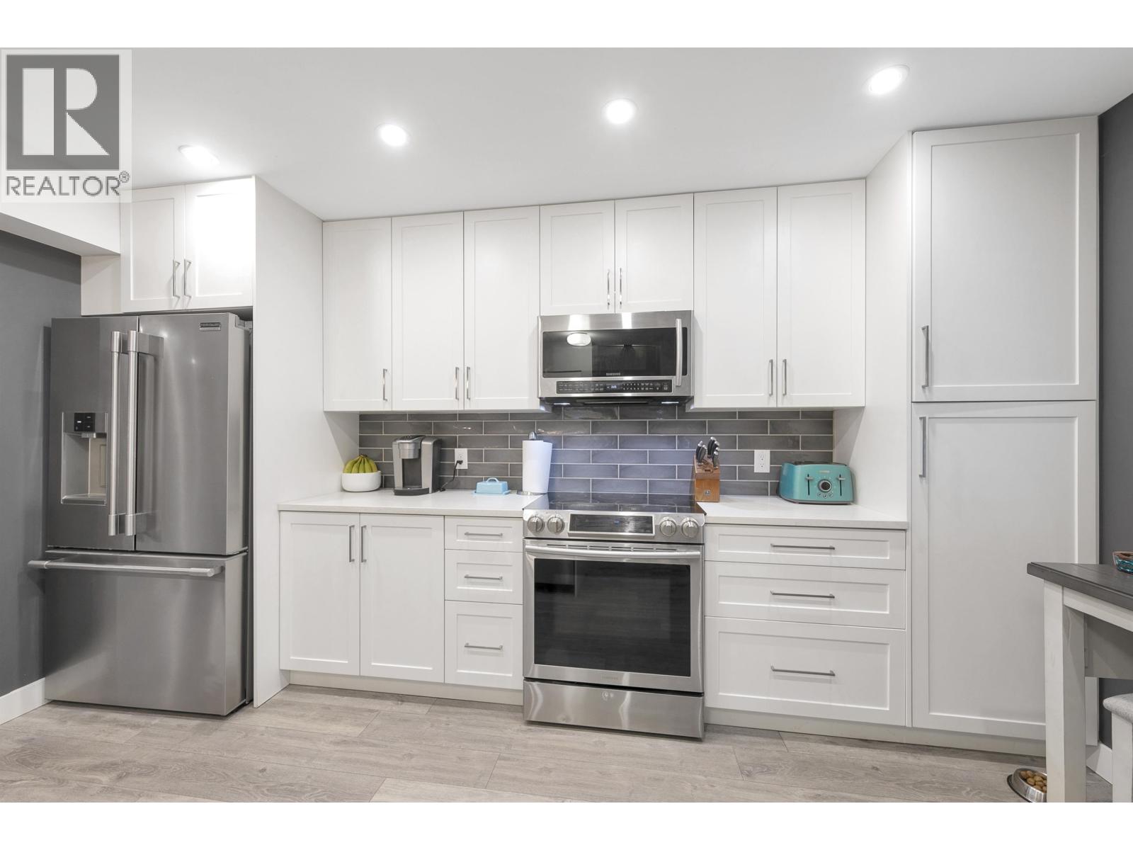 469 Carlsen Place, Port Moody, British Columbia  V3H 4A1 - Photo 4 - R3085051