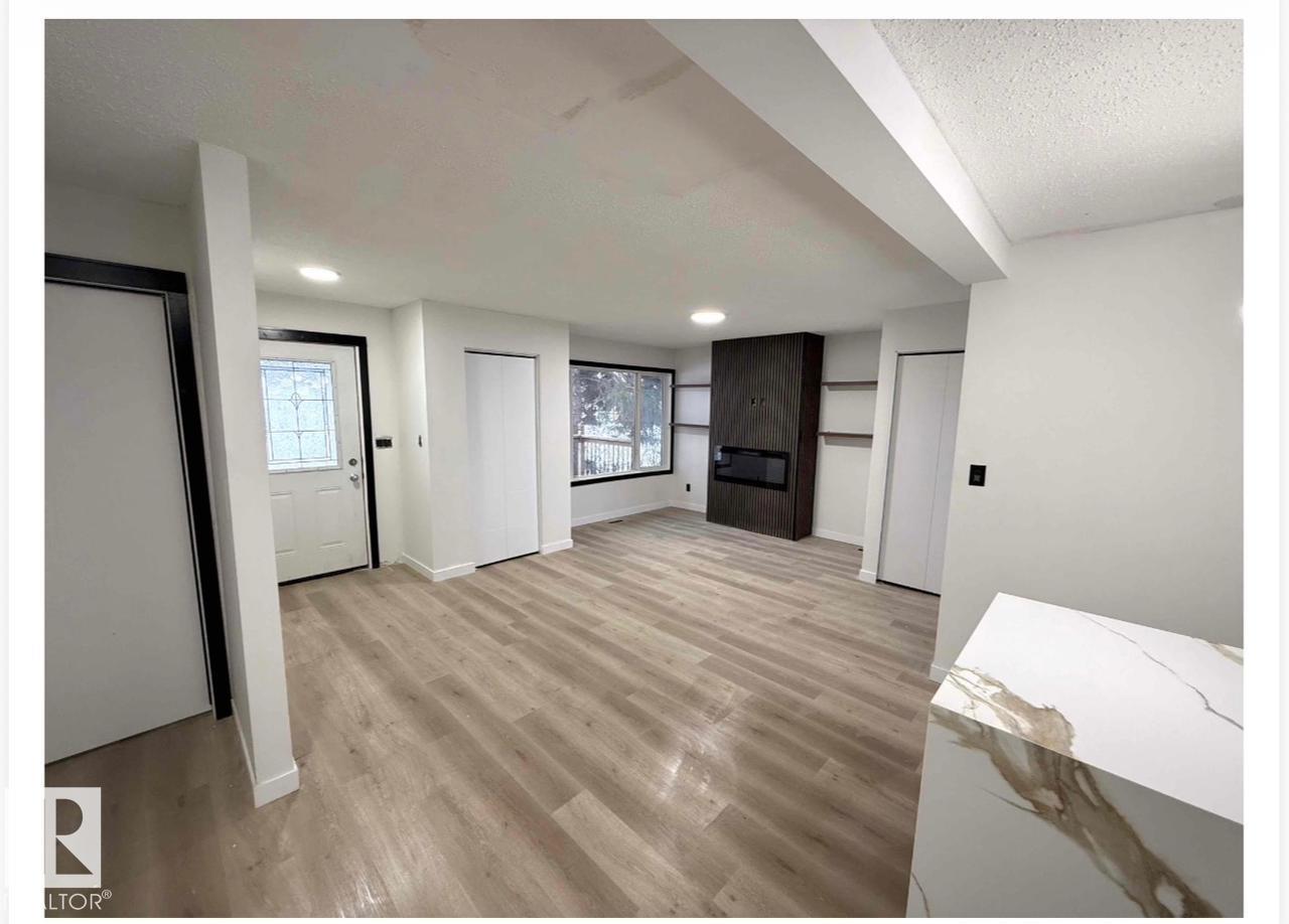 11628 151 Av Nw Nw, Edmonton, Alberta  T5X 1C6 - Photo 7 - E4469858
