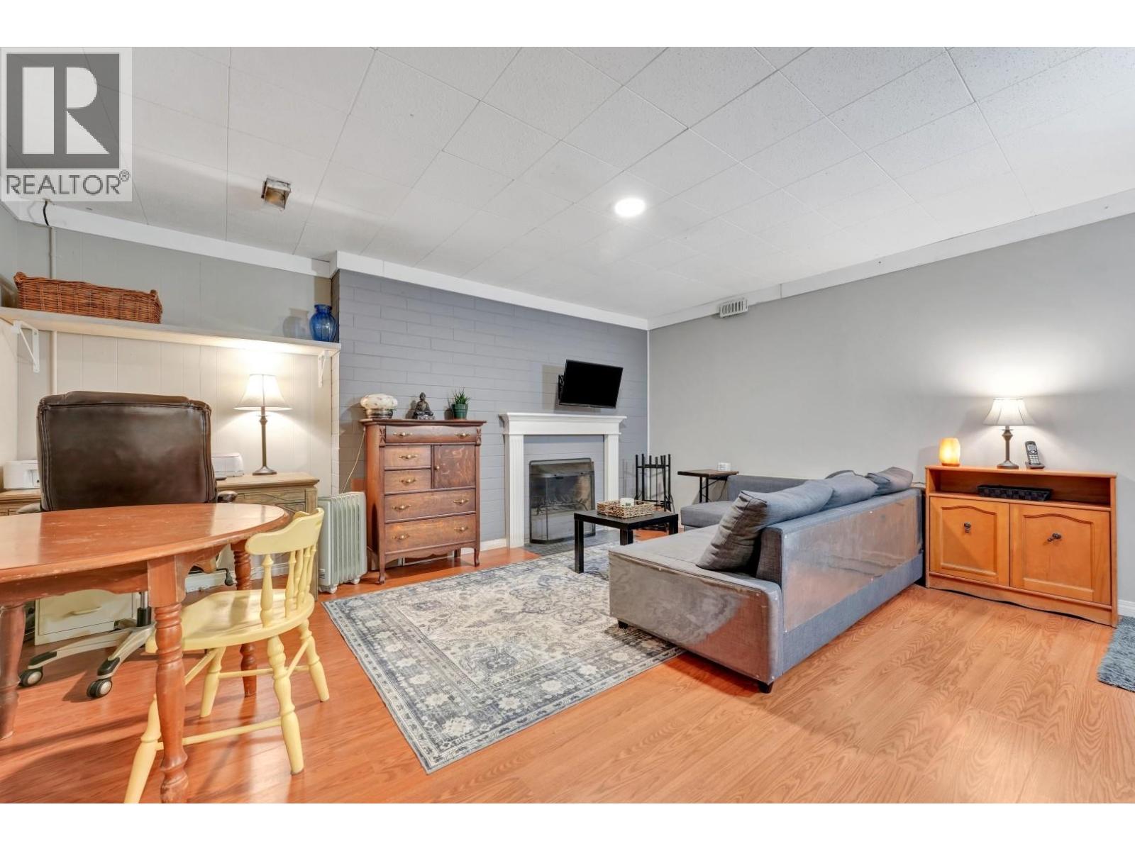 2158 Sandra Way, Port Coquitlam, British Columbia  V3C 1A6 - Photo 38 - R3076398