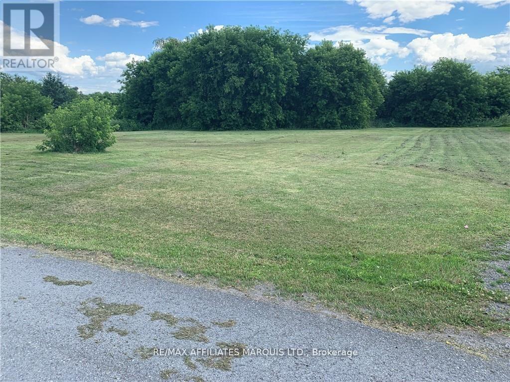 21890 Main Street, North Glengarry, Ontario  K0B 1H0 - Photo 1 - X12744446