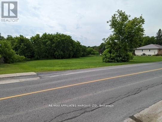 21890 Main Street, North Glengarry, Ontario  K0B 1H0 - Photo 3 - X12744446