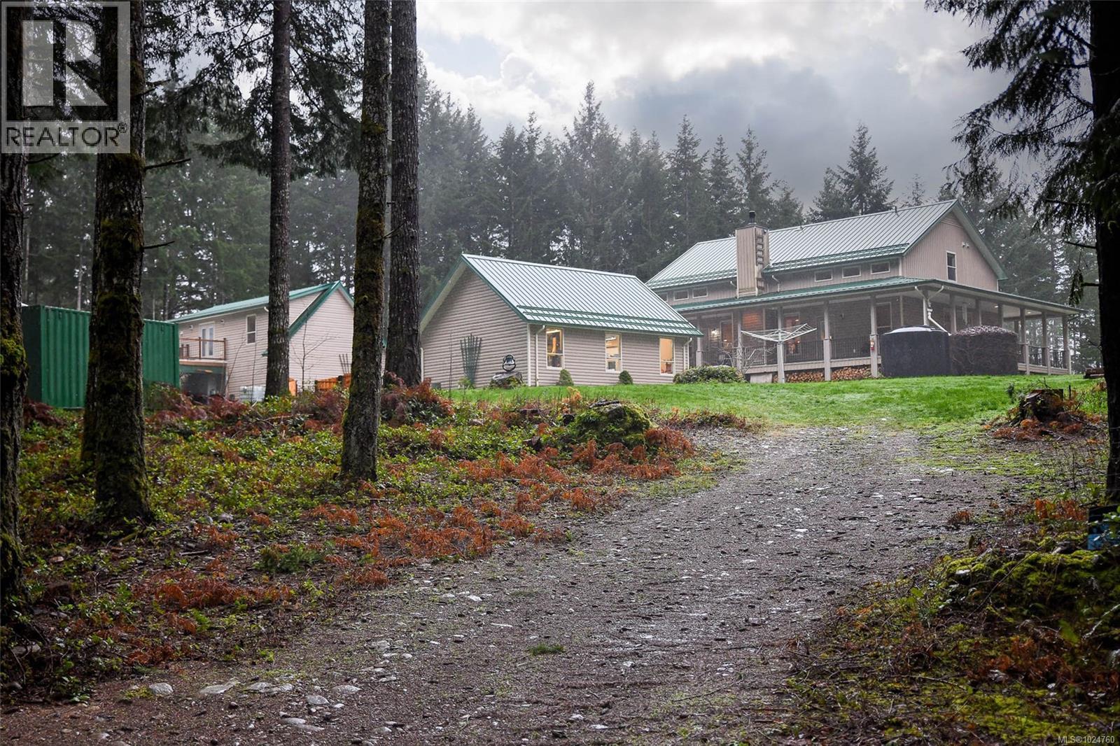 3997 Macaulay Rd, Black Creek, British Columbia  V9J 1C8 - Photo 14 - 1024760