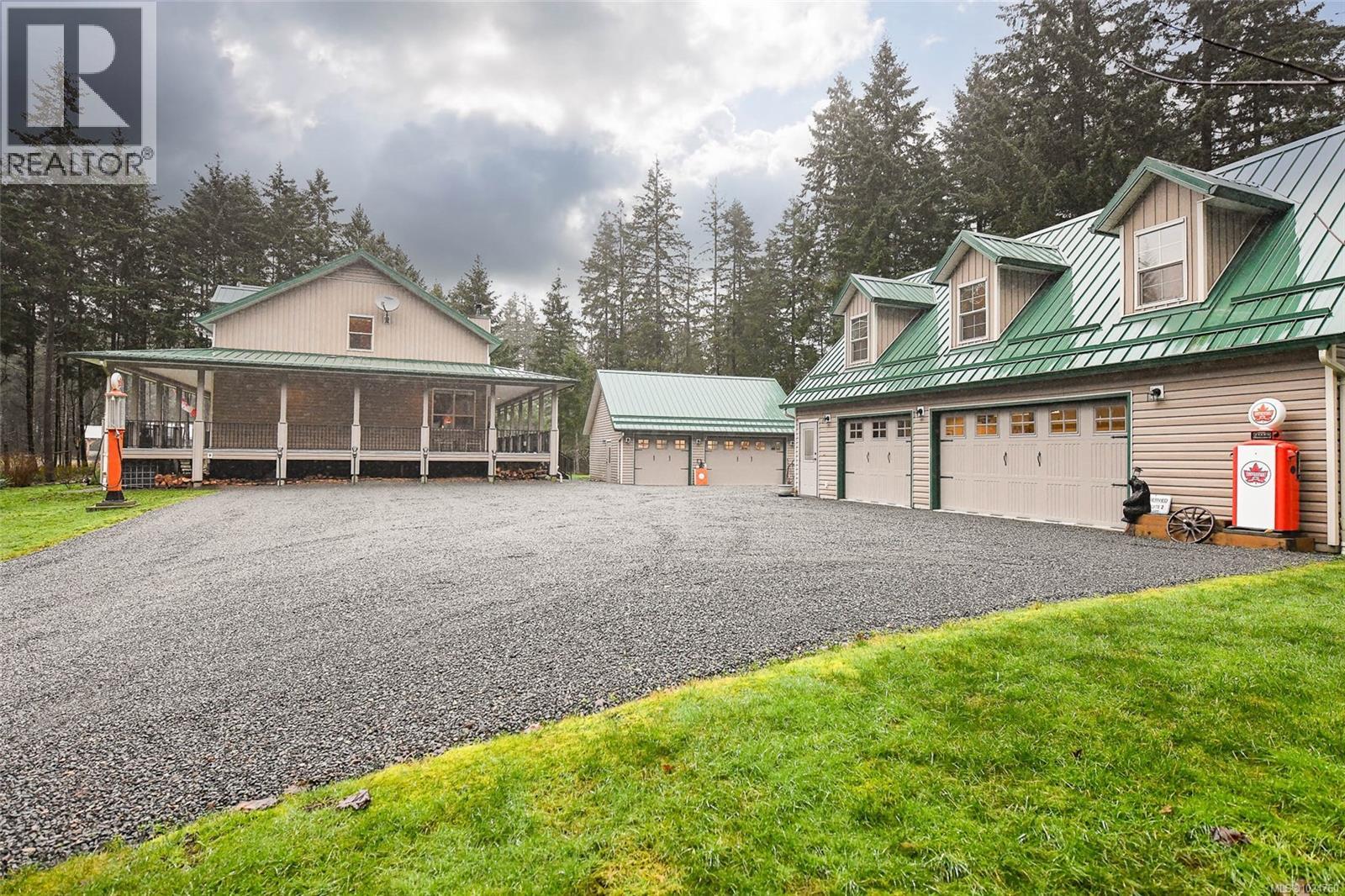 3997 Macaulay Rd, Black Creek, British Columbia  V9J 1C8 - Photo 21 - 1024760