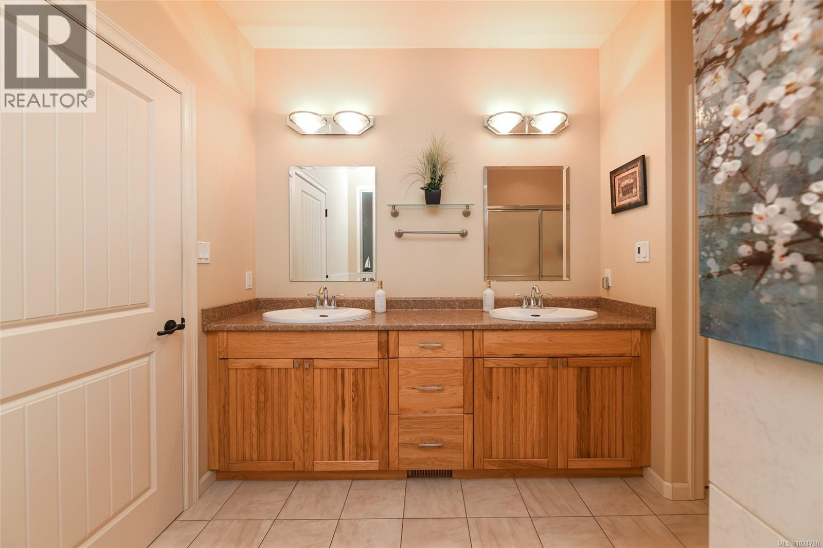 3997 Macaulay Rd, Black Creek, British Columbia  V9J 1C8 - Photo 58 - 1024760