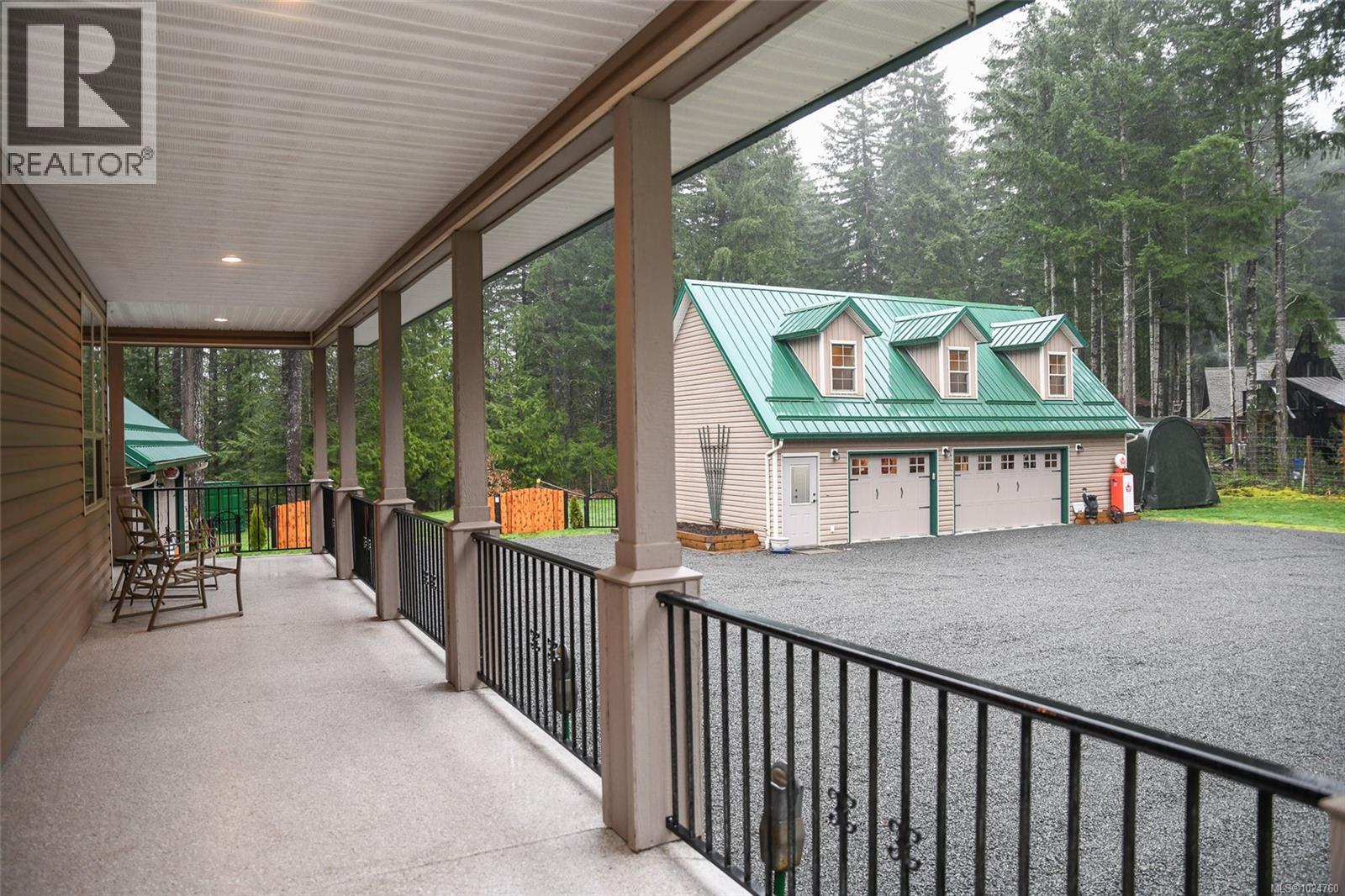 3997 Macaulay Rd, Black Creek, British Columbia  V9J 1C8 - Photo 65 - 1024760