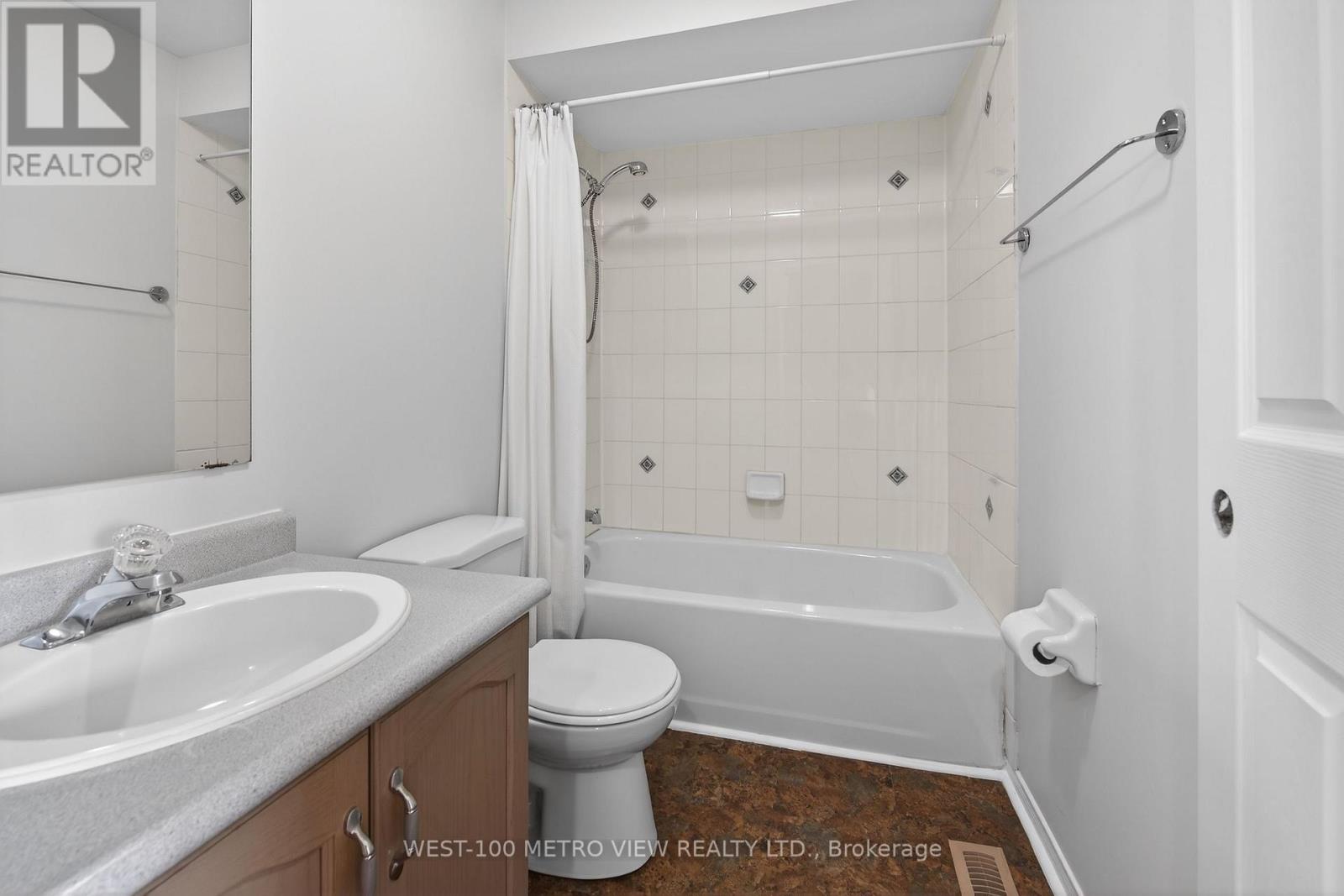 71 Roseheath Drive, Vaughan, Ontario  L6A 2B6 - Photo 15 - N12744456