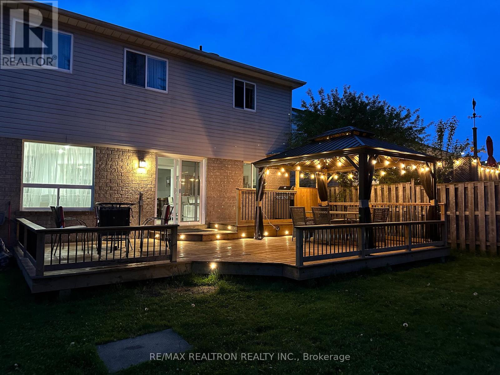 1128 Corrie Street, Innisfil, Ontario  L9S 1W9 - Photo 3 - N12708564