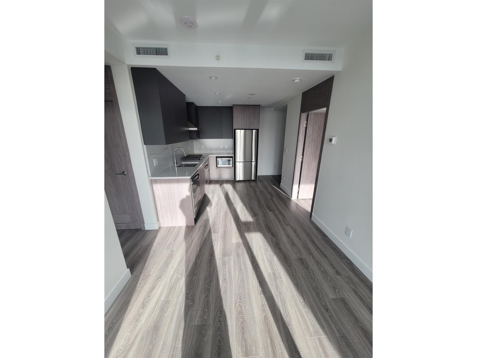 3305 10750 135A STREET, Surrey, British Columbia