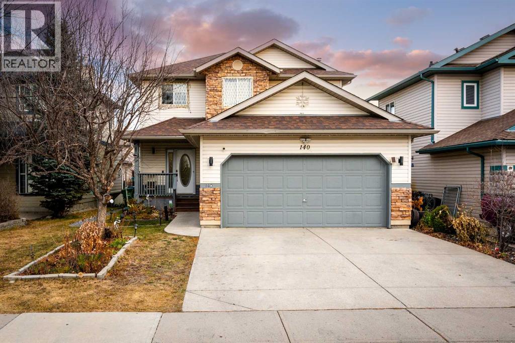 140 Fairways Drive Nw, Airdrie, Alberta  T4B 2R8 - Photo 2 - A2270444