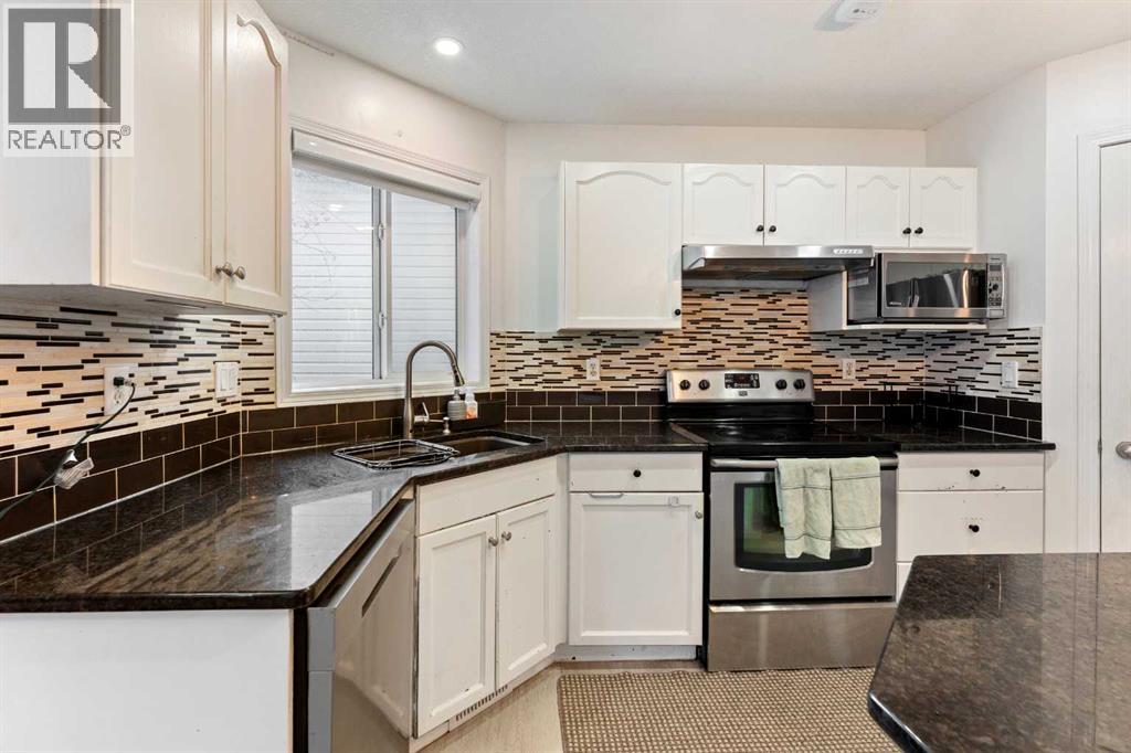 140 Fairways Drive Nw, Airdrie, Alberta  T4B 2R8 - Photo 8 - A2270444