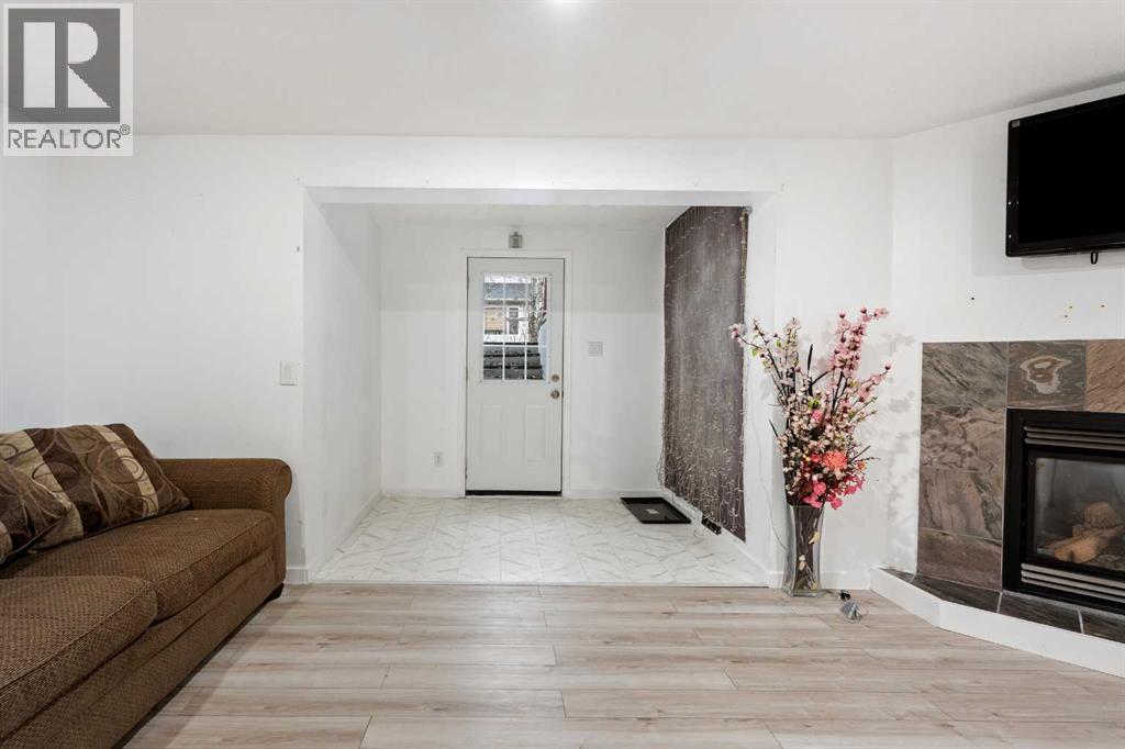 140 Fairways Drive Nw, Airdrie, Alberta  T4B 2R8 - Photo 33 - A2270444