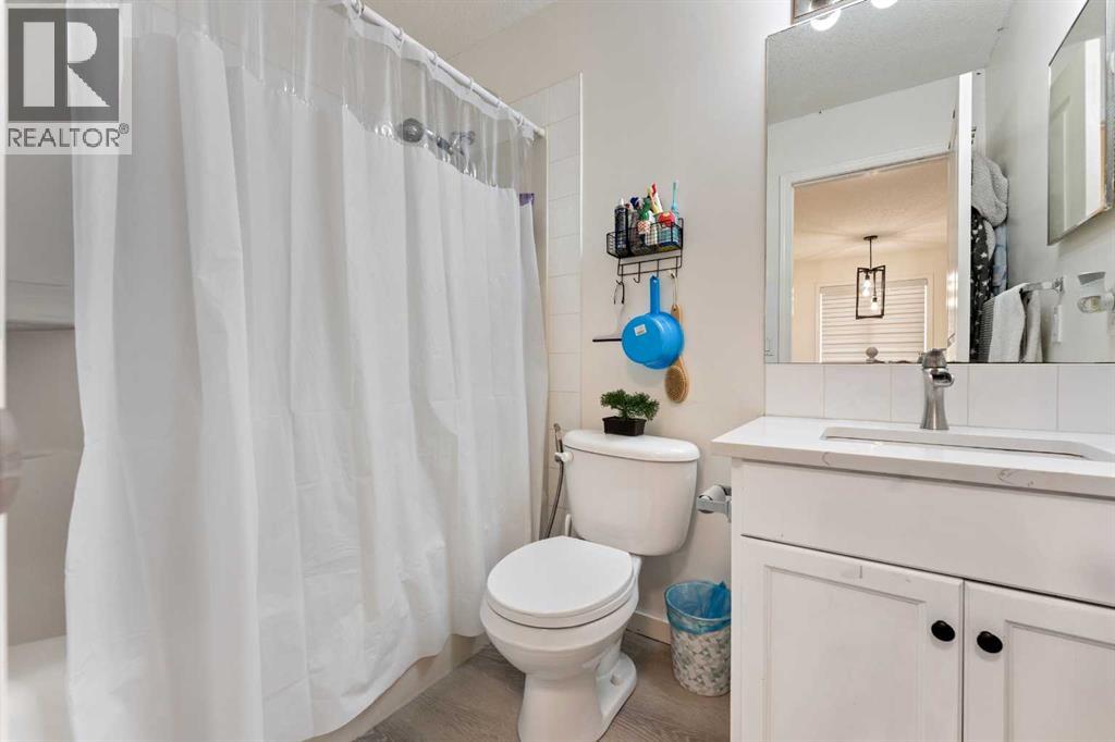 140 Fairways Drive Nw, Airdrie, Alberta  T4B 2R8 - Photo 29 - A2270444