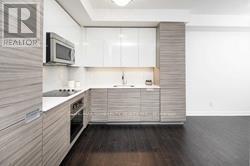 1210 - 210 Simcoe Street E, Toronto, Ontario  M5T 2W5 - Photo 6 - C12744154