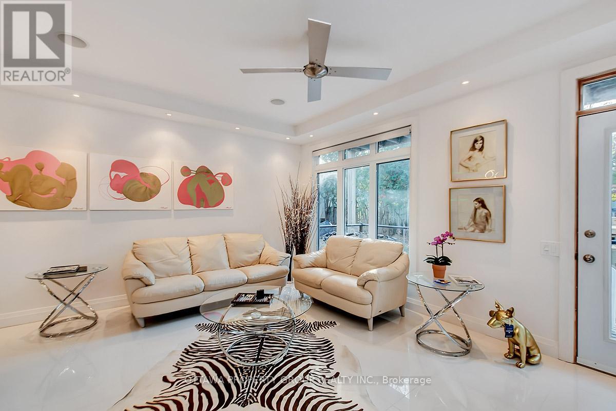 A - 10 Chestnut Street, Ottawa, Ontario  K1S 0Z8 - Photo 10 - X12744474