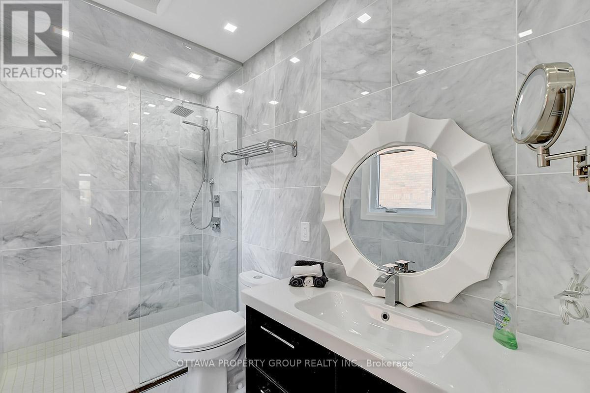 A - 10 Chestnut Street, Ottawa, Ontario  K1S 0Z8 - Photo 16 - X12744474