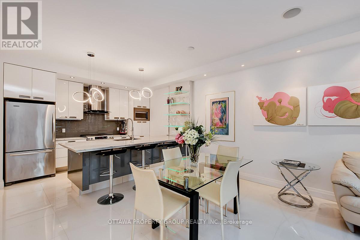 A - 10 Chestnut Street, Ottawa, Ontario  K1S 0Z8 - Photo 9 - X12744474