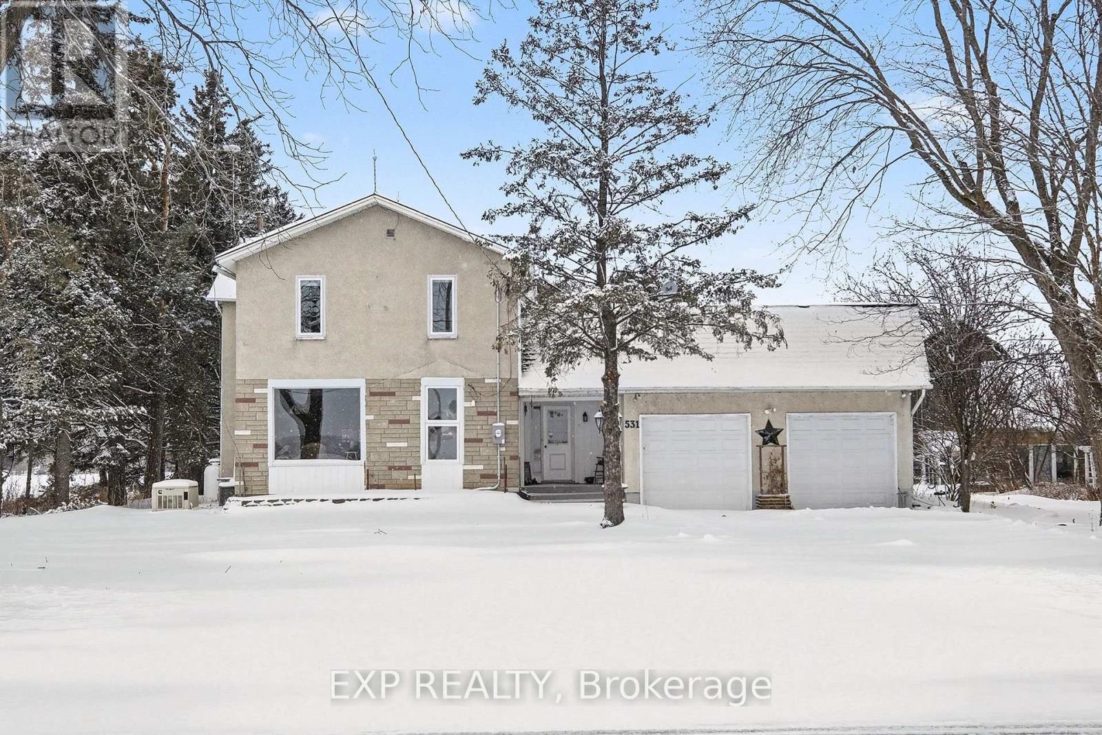 531 ROUTE 400 ROUTE, russell, Ontario